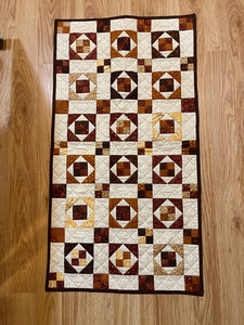 Four-Patch Squared Table Runner Kit